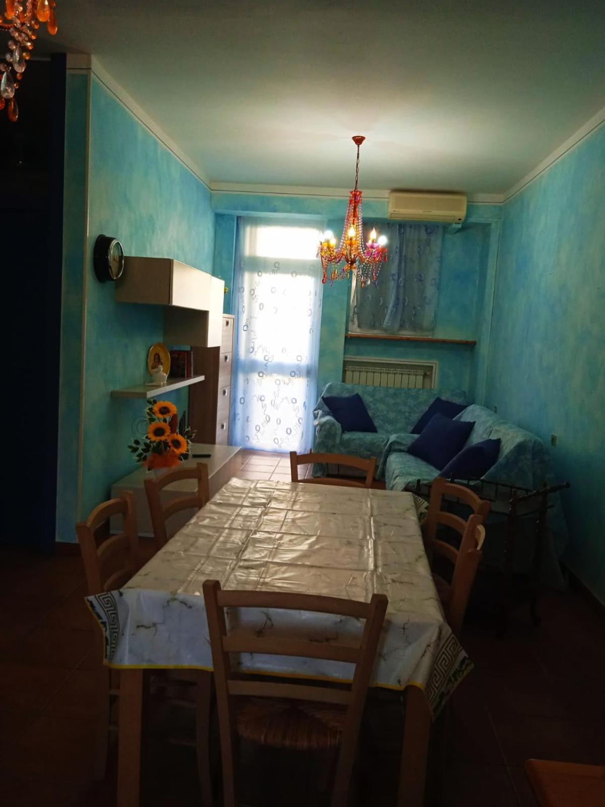 קררה Casa Vacanza Leonida מראה חיצוני תמונה
