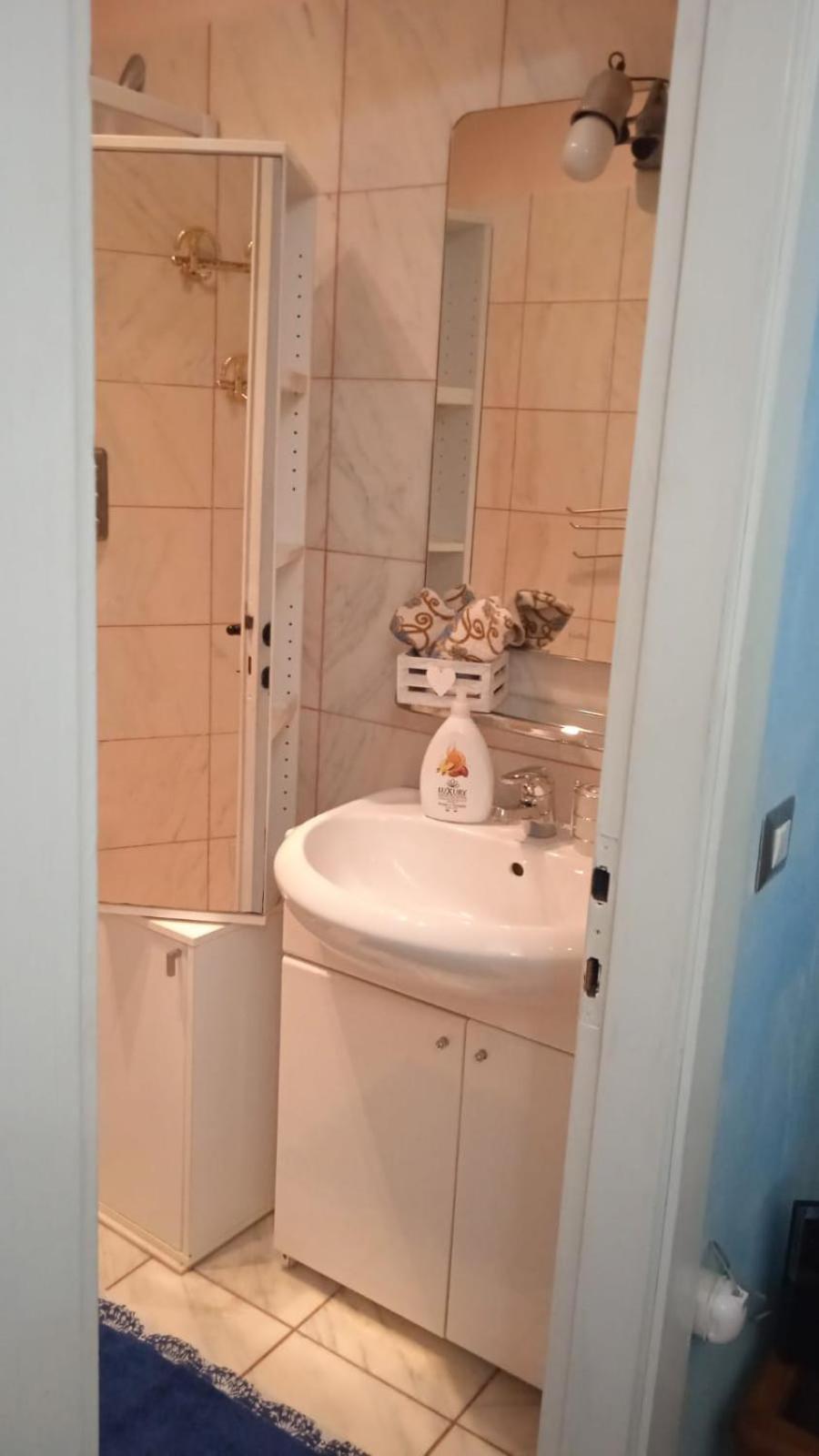 קררה Casa Vacanza Leonida מראה חיצוני תמונה