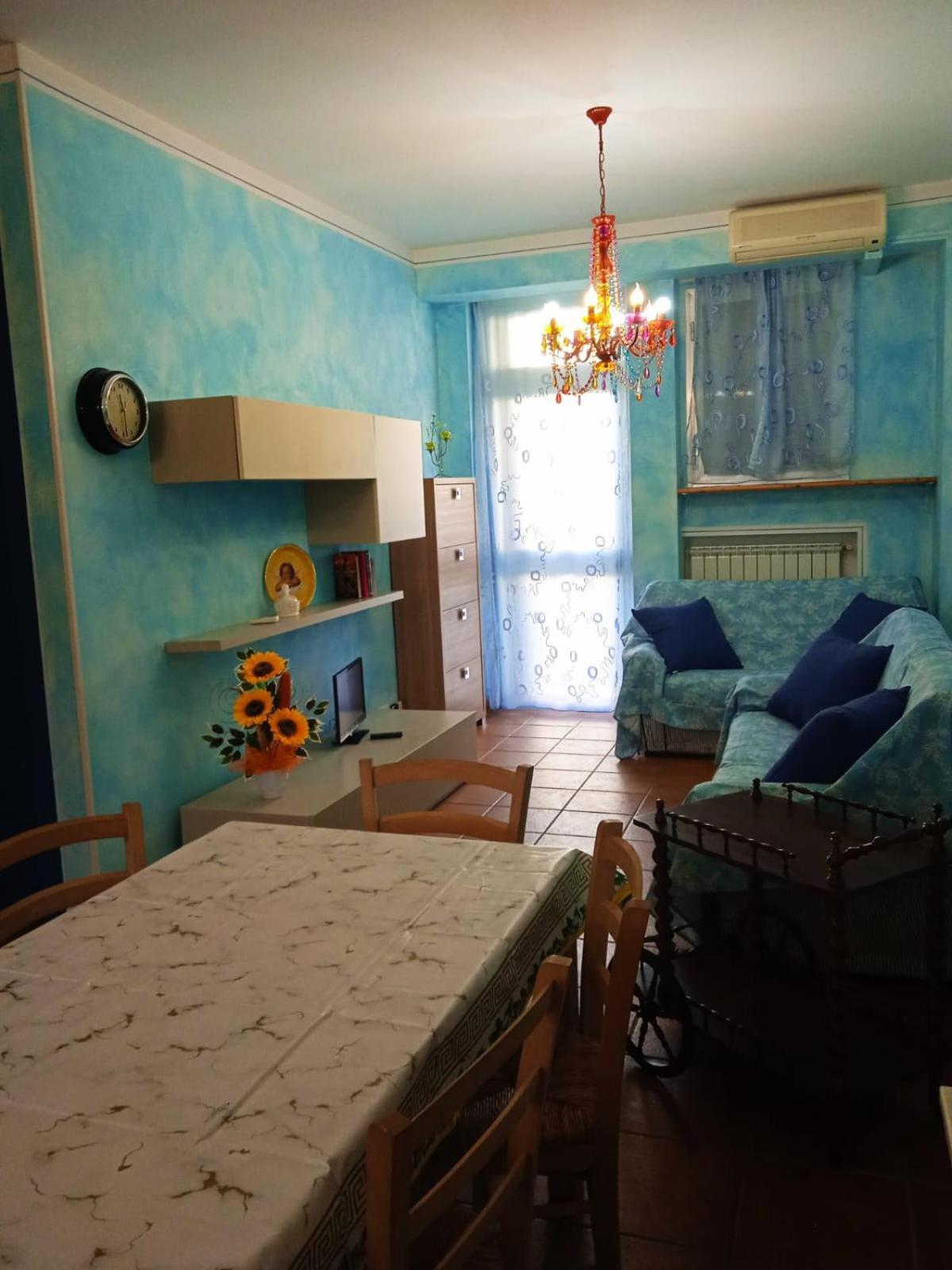 קררה Casa Vacanza Leonida מראה חיצוני תמונה